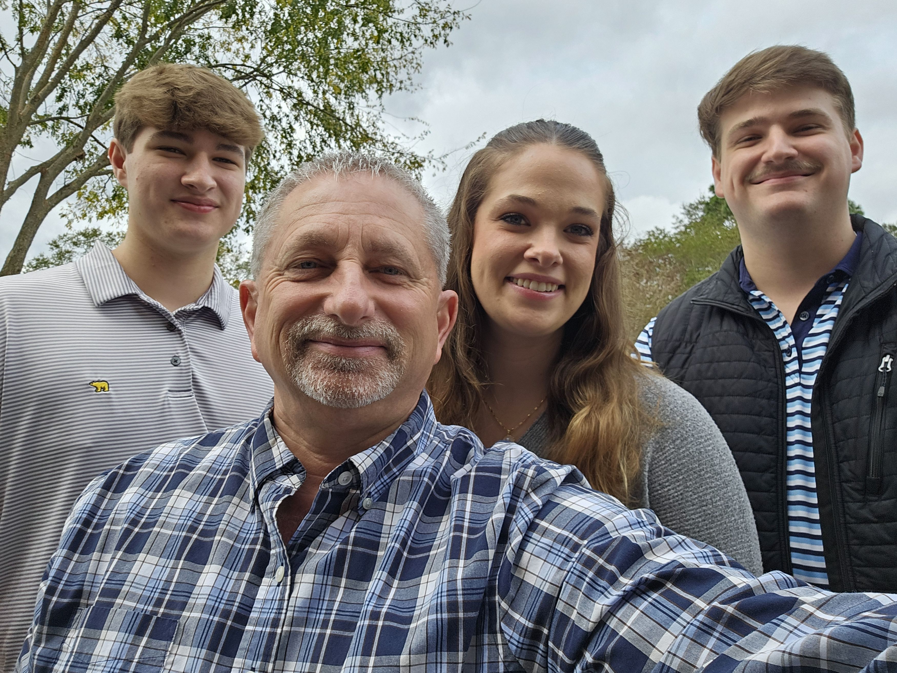Picture of Jerry Martin Wilbanks and family